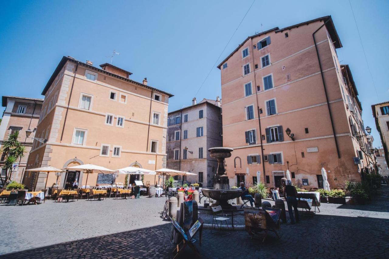 La Vetrina, The Renaissance Charme Of Piazza Navona Διαμέρισμα Ρώμη Εξωτερικό φωτογραφία